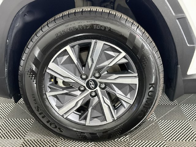Used 2022 Hyundai Tucson Blue AWD/4WD image 35