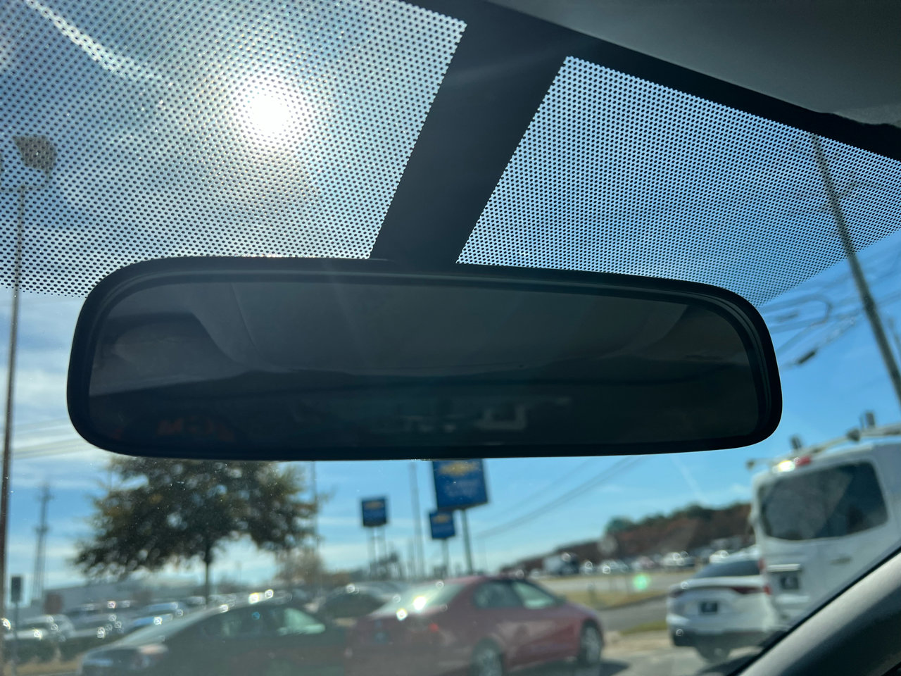 Used 2015 Toyota Prius Five image 38