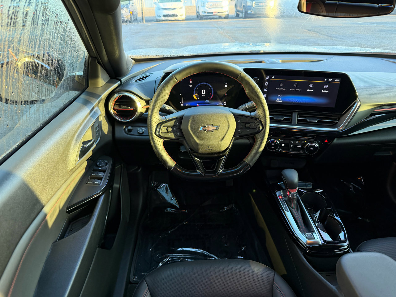 Used 2025 Chevrolet Trax RS w/ Driver Confidence Package image 15