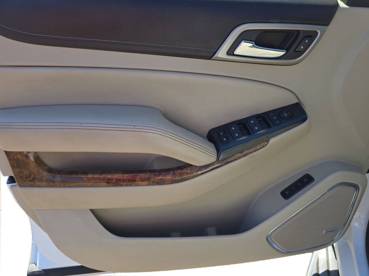 Used 2015 GMC Yukon Denali AWD/4WD image 18
