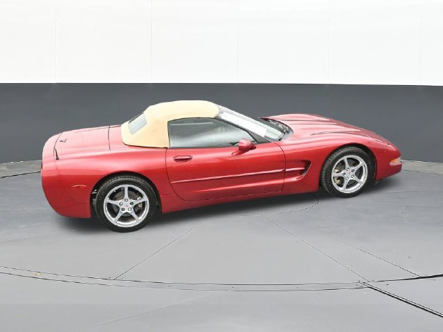 Used 2001 Chevrolet Corvette Convertible w/ Preferred Equipment Group2 RWD image 54