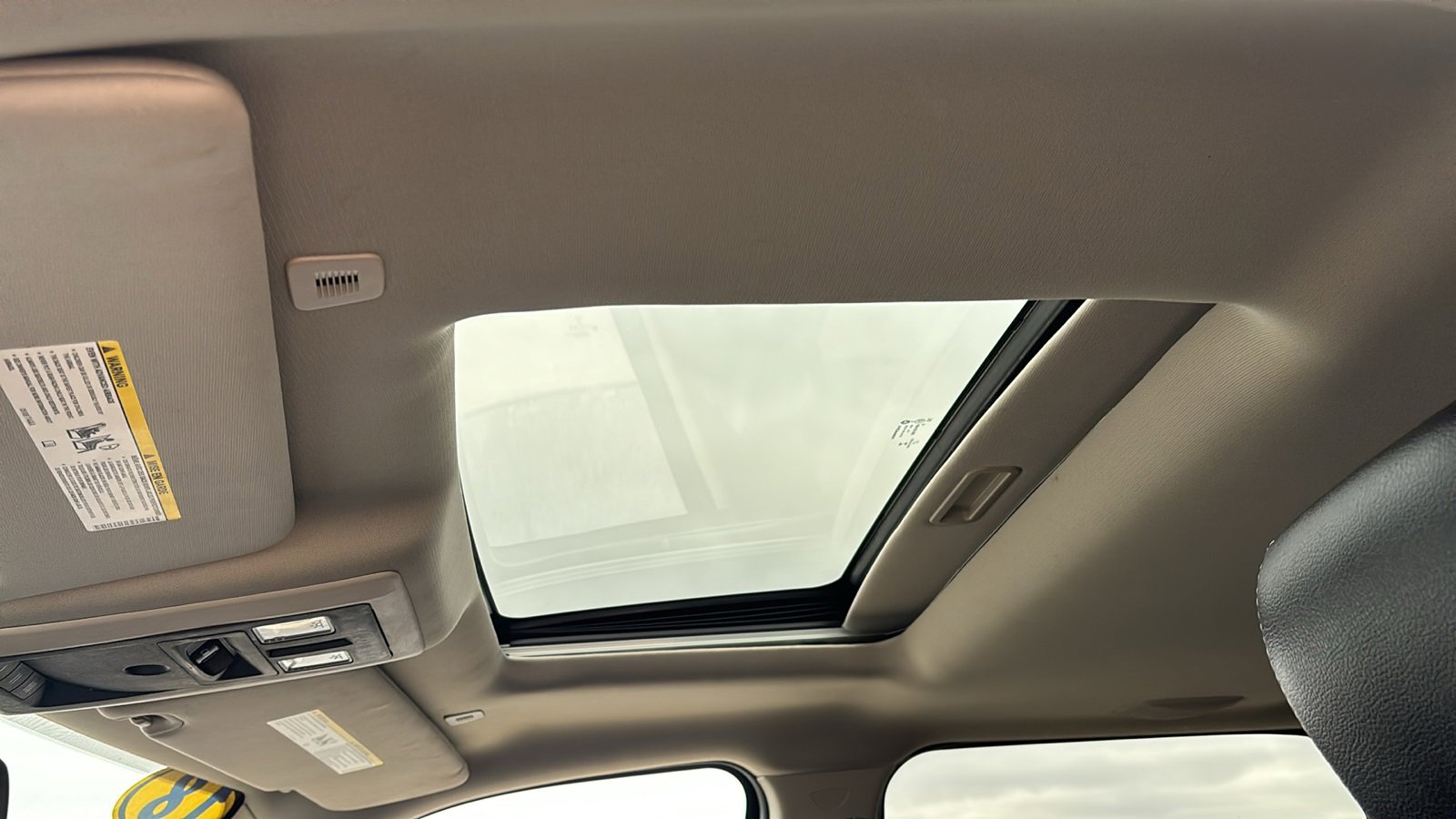 Used 2018 RAM 2500 Laramie w/ Sport Appearance Group image 12