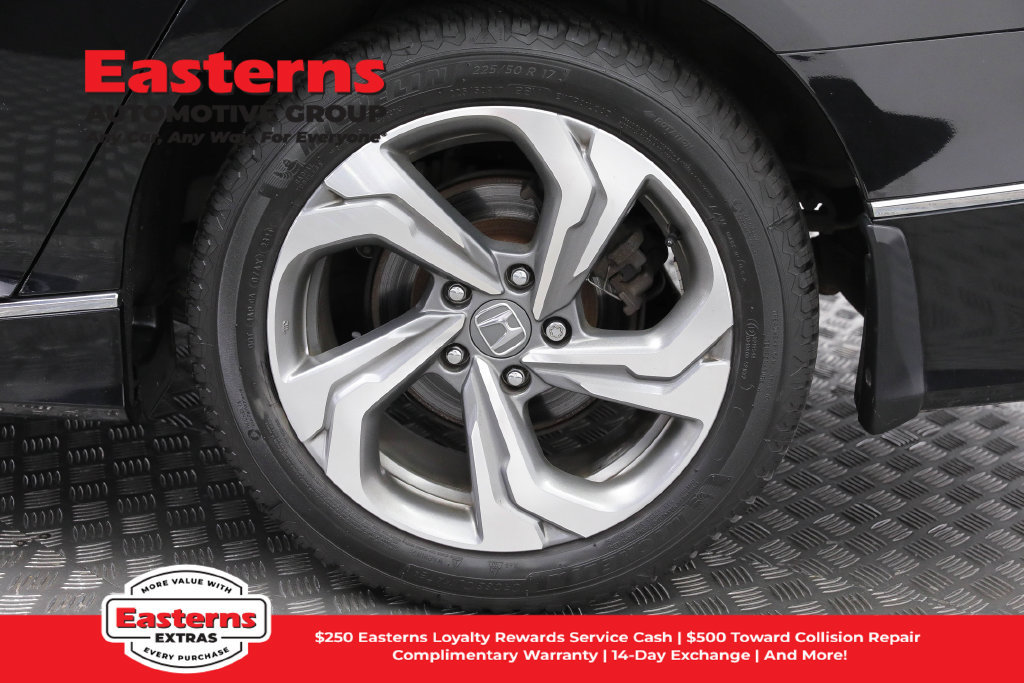 Used 2019 Honda Accord EX image 33