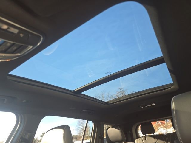 New 2025 Jeep Grand Cherokee L Limited image 28