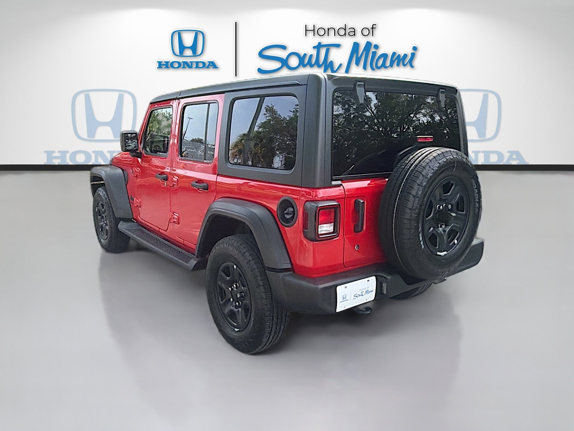 Used 2024 Jeep Wrangler Unlimited Sport AWD/4WD image 5
