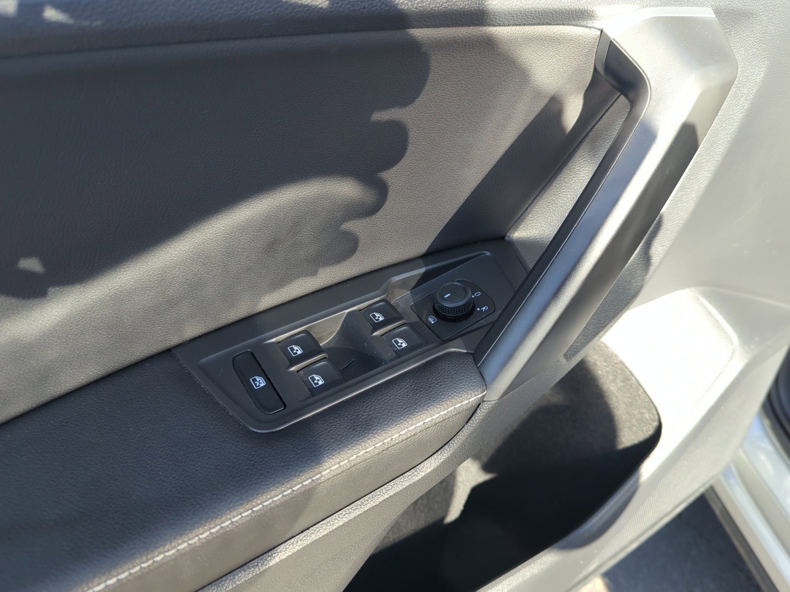 Certified 2023 Volkswagen Tiguan S w/ Driver Assistance Package image 13