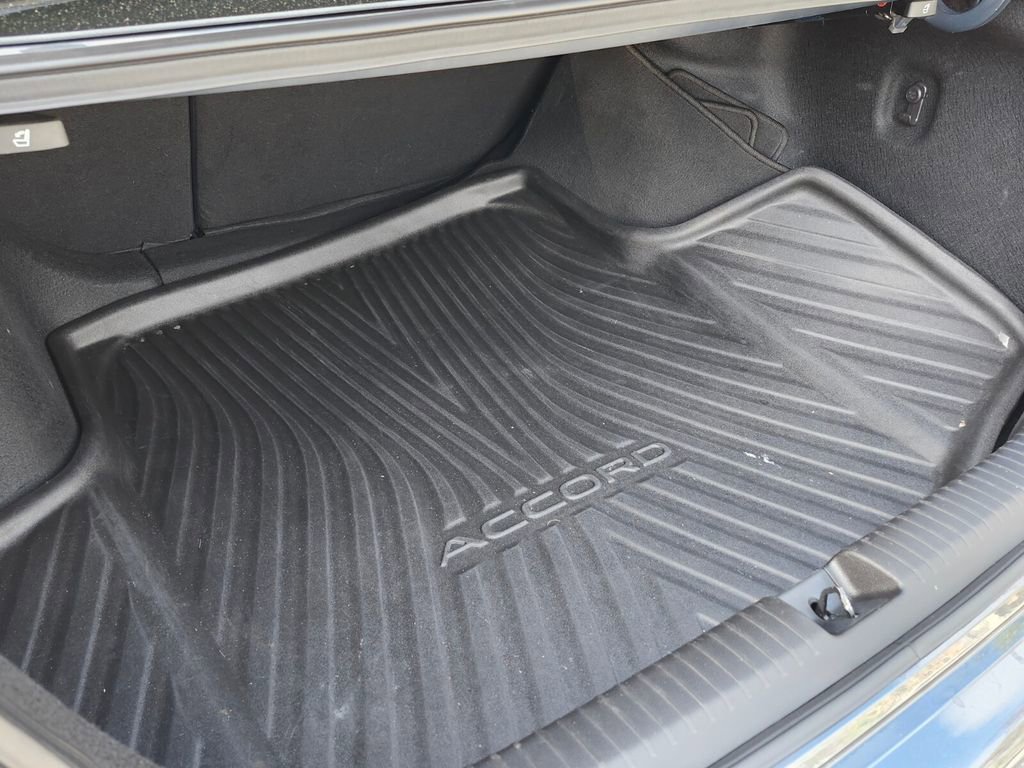 Certified 2023 Honda Accord EX image 13