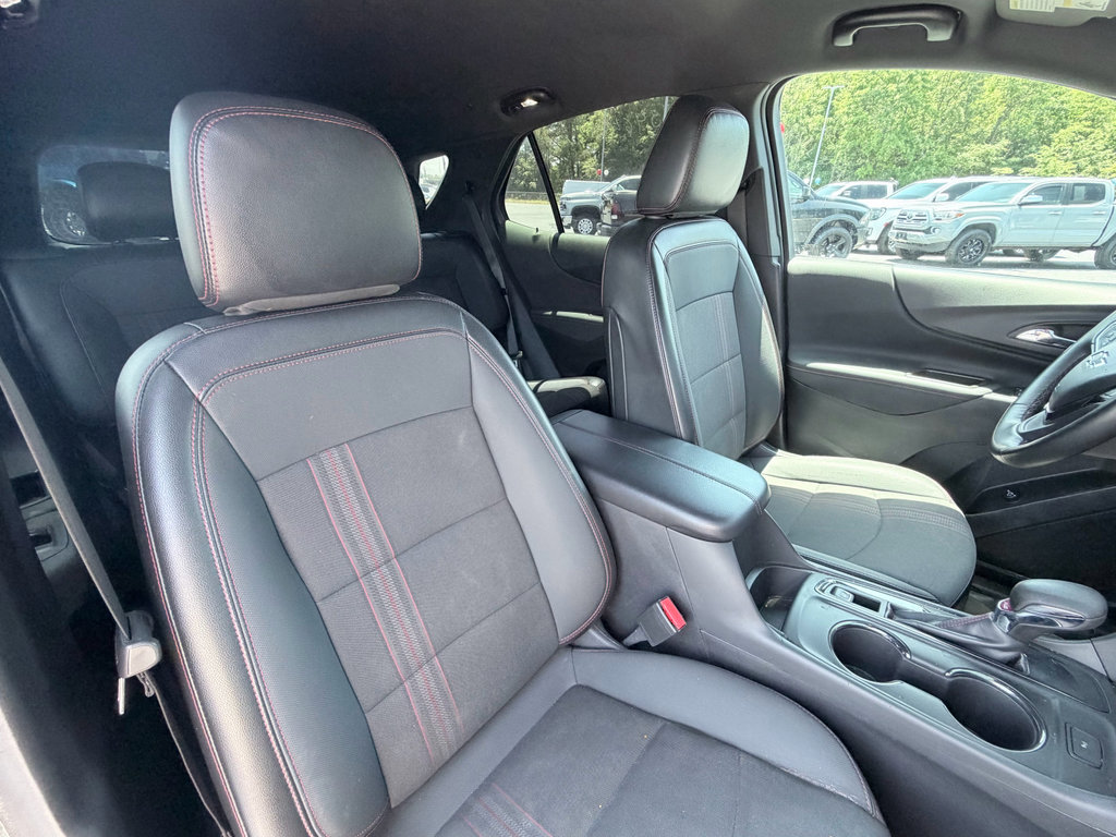 Used 2023 Chevrolet Equinox RS FWD image 23