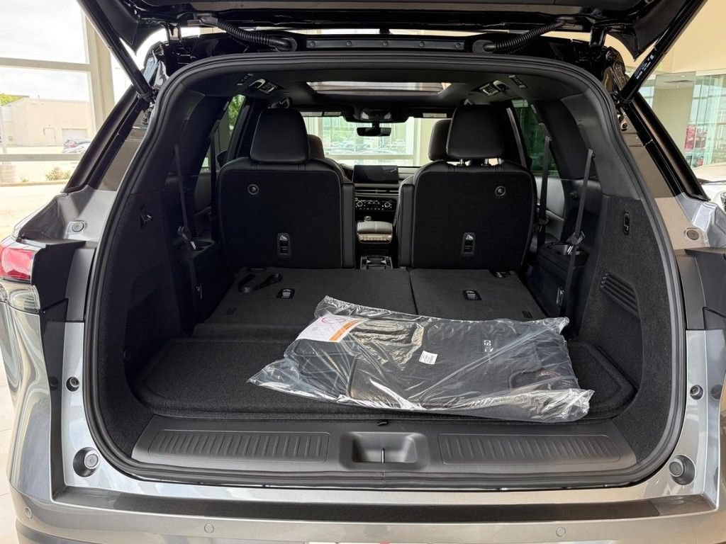 New 2027 INFINITI QX60 Sport AWD/4WD image 4