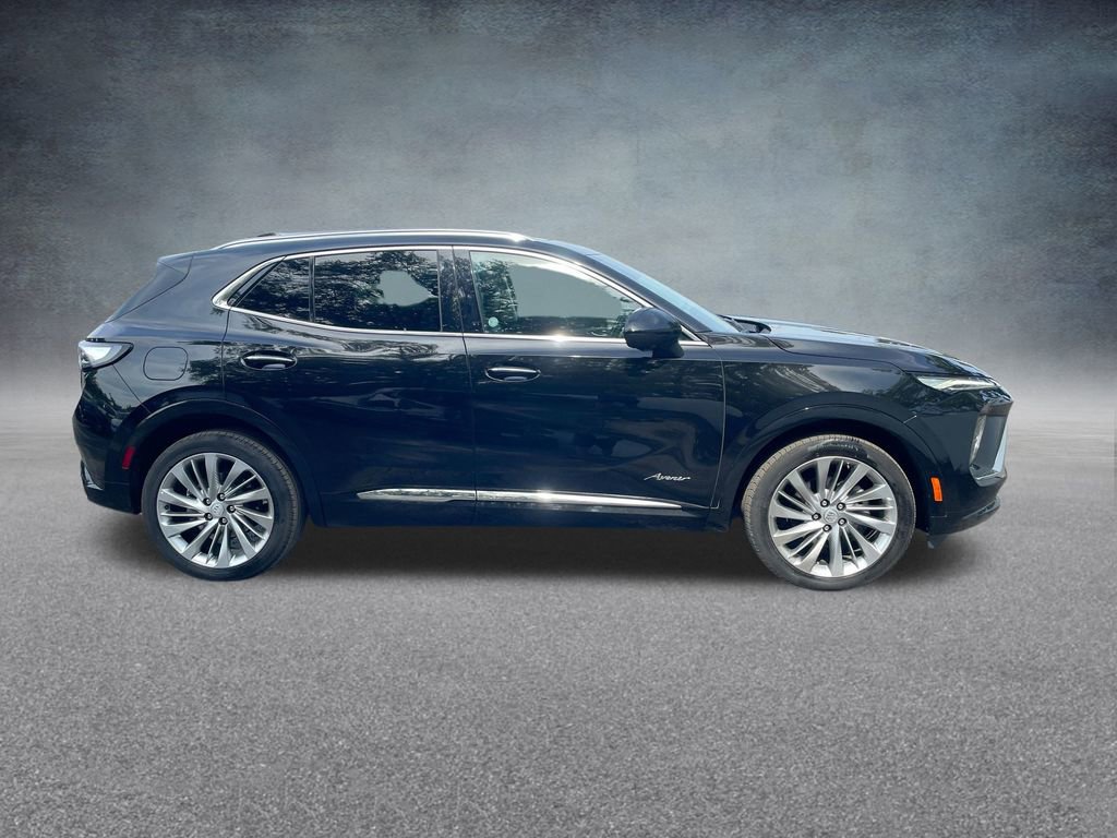 Used 2024 Buick Envision Avenir image 35