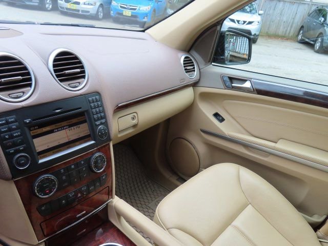 Used 2012 Mercedes-Benz GL 450 4MATIC image 27