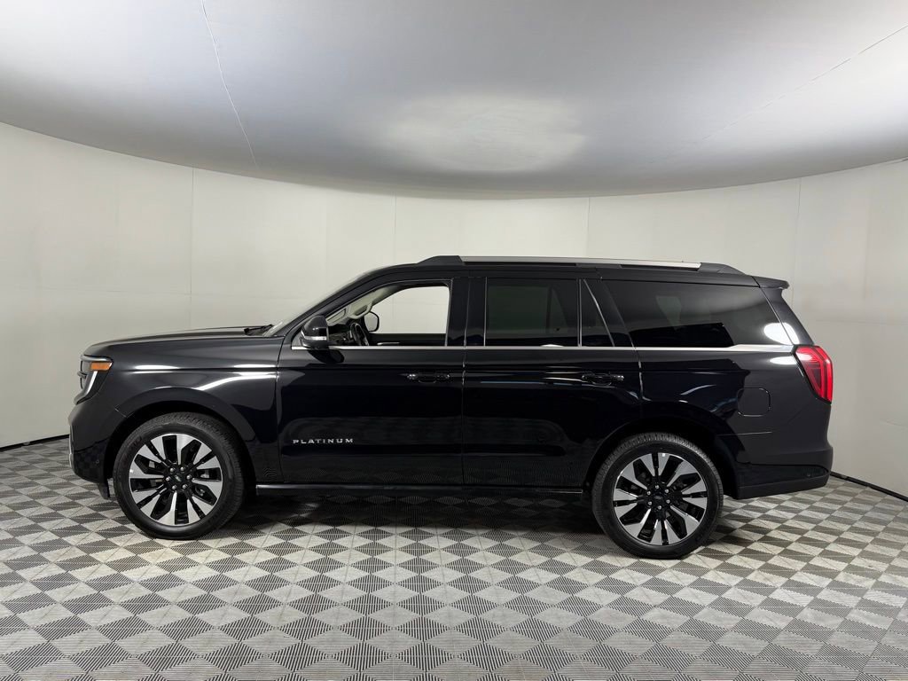 Used 2025 Ford Expedition Platinum w/ Driver's Package image 10