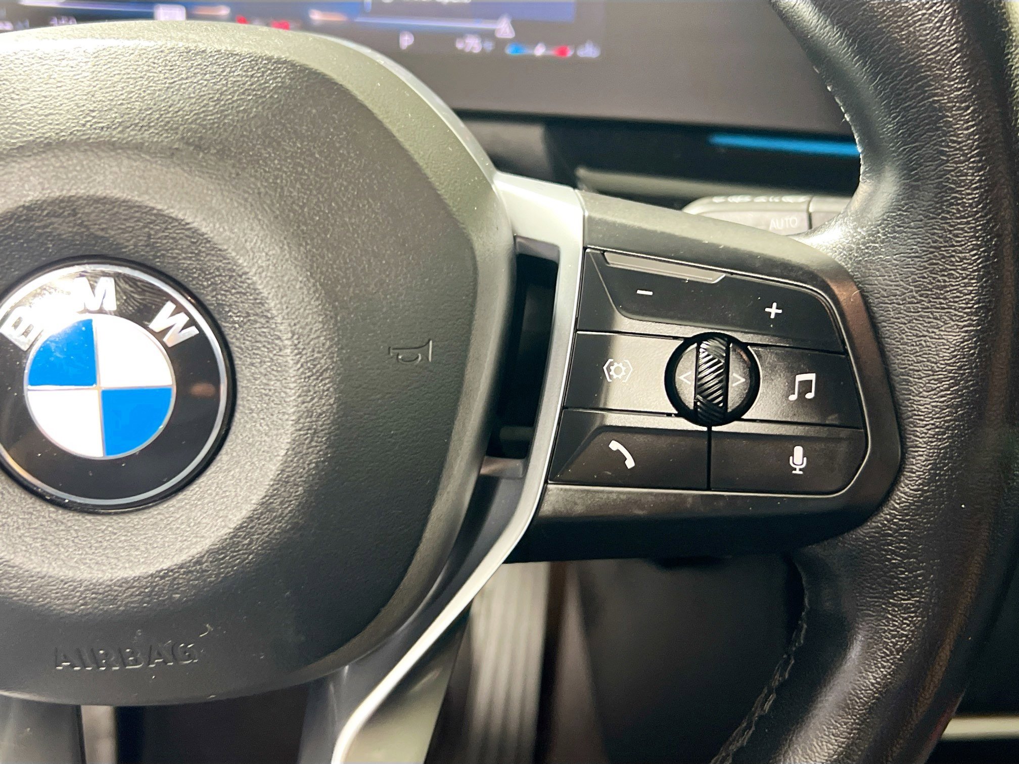 Used 2023 BMW X1 xDrive28i image 19