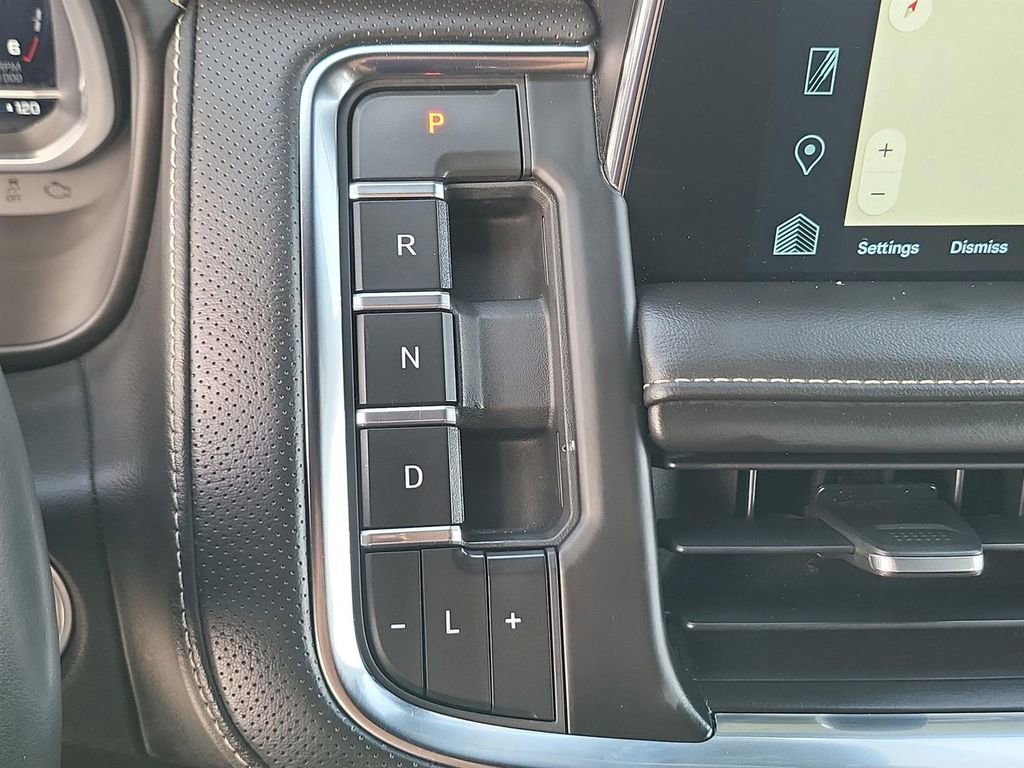 Certified 2023 Chevrolet Tahoe Premier w/ Premium Package image 8