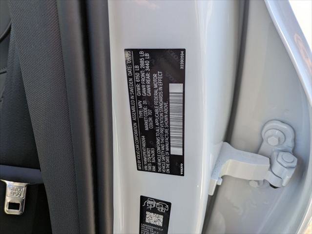 New 2026 Volvo XC90 B5 Plus image 15