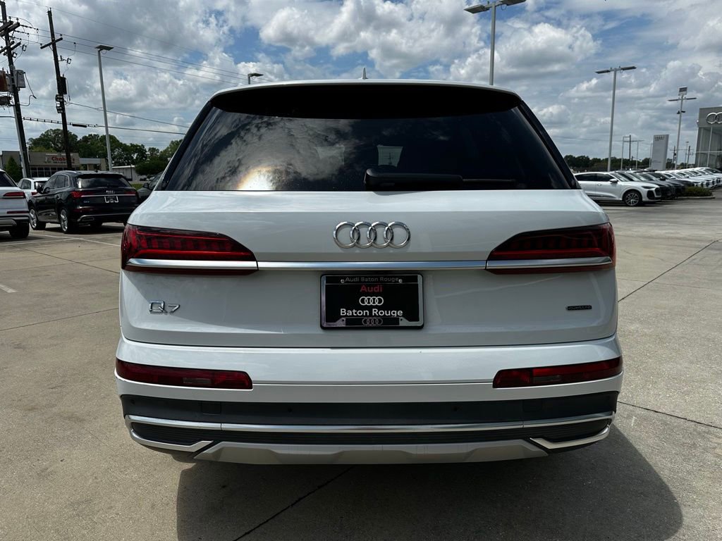 Used 2022 Audi Q7 3.0T Premium w/ Convenience Package AWD/4WD image 8