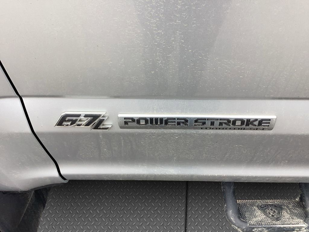 Used 2019 Ford F250 XLT w/ Snow Plow Prep Package image 28