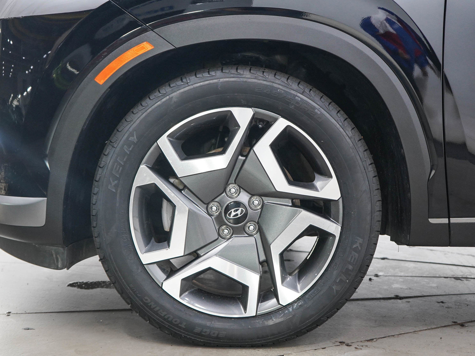 Used 2024 Hyundai Palisade Limited AWD/4WD image 31