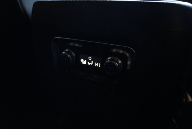 Used 2024 GMC Yukon AT4 w/ Technology Package image 20