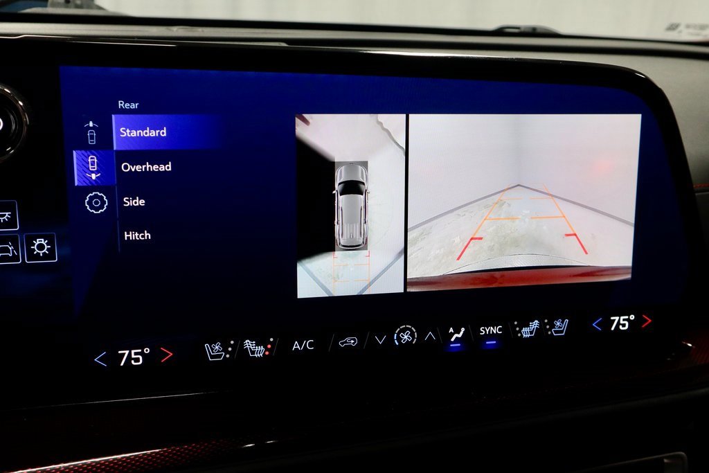 Used 2024 Chevrolet Traverse RS w/ LPO, Floor Liner Package image 2