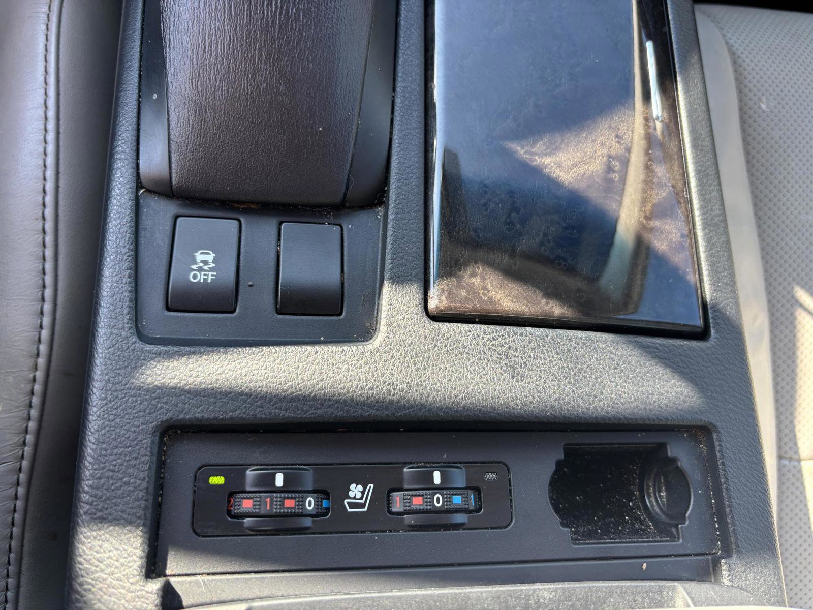 Used 2013 Lexus RX 350 FWD w/ Navigation Pkg image 36