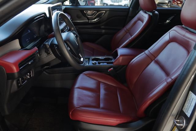 Used 2024 Lincoln Corsair Grand Touring image 8