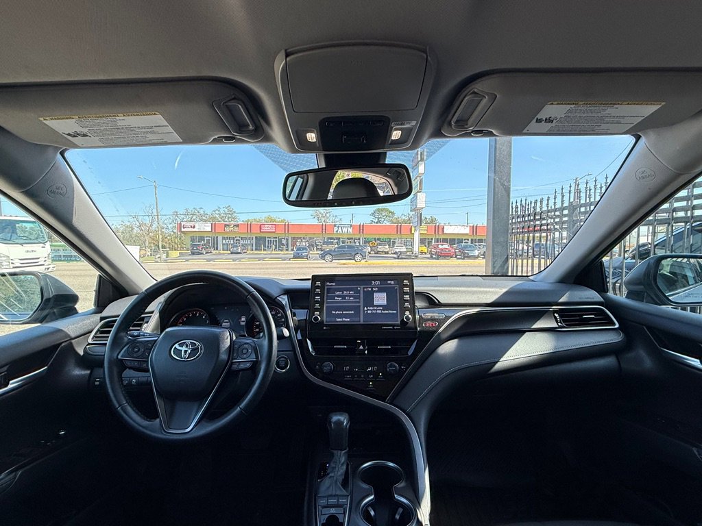 Used 2023 Toyota Camry XSE image 14