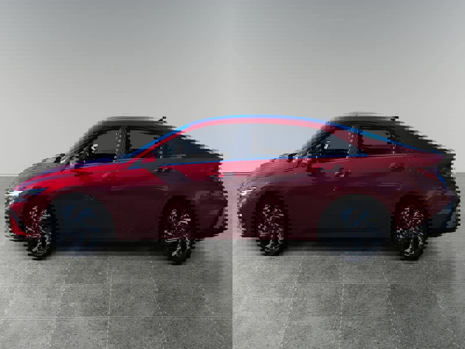 Used 2024 Hyundai Elantra Limited image 2