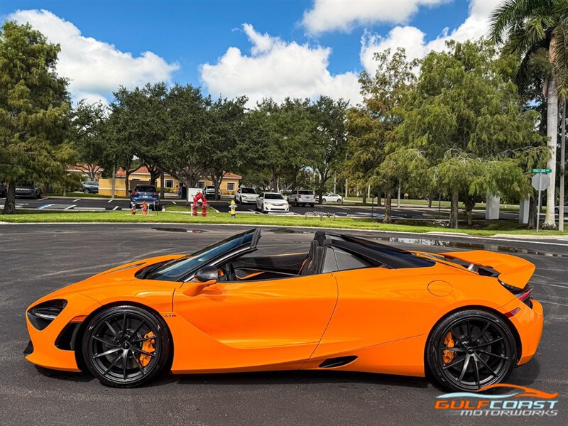 Used 2022 McLaren 720S Performance RWD image 38