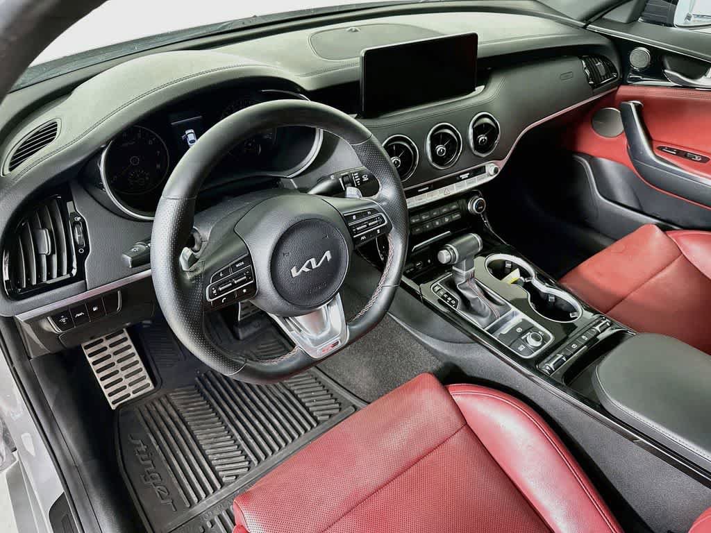 Used 2022 Kia Stinger GT-Line w/ Sun & Sound Package RWD image 2