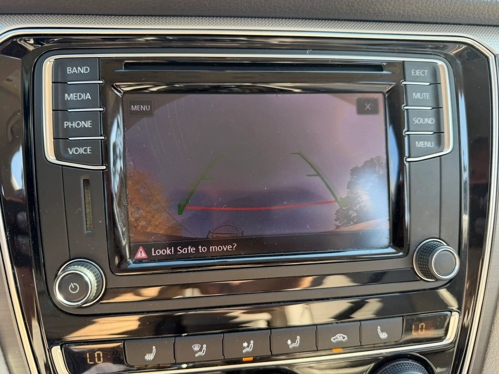 Used 2017 Volkswagen Passat 1.8T R-Line image 19