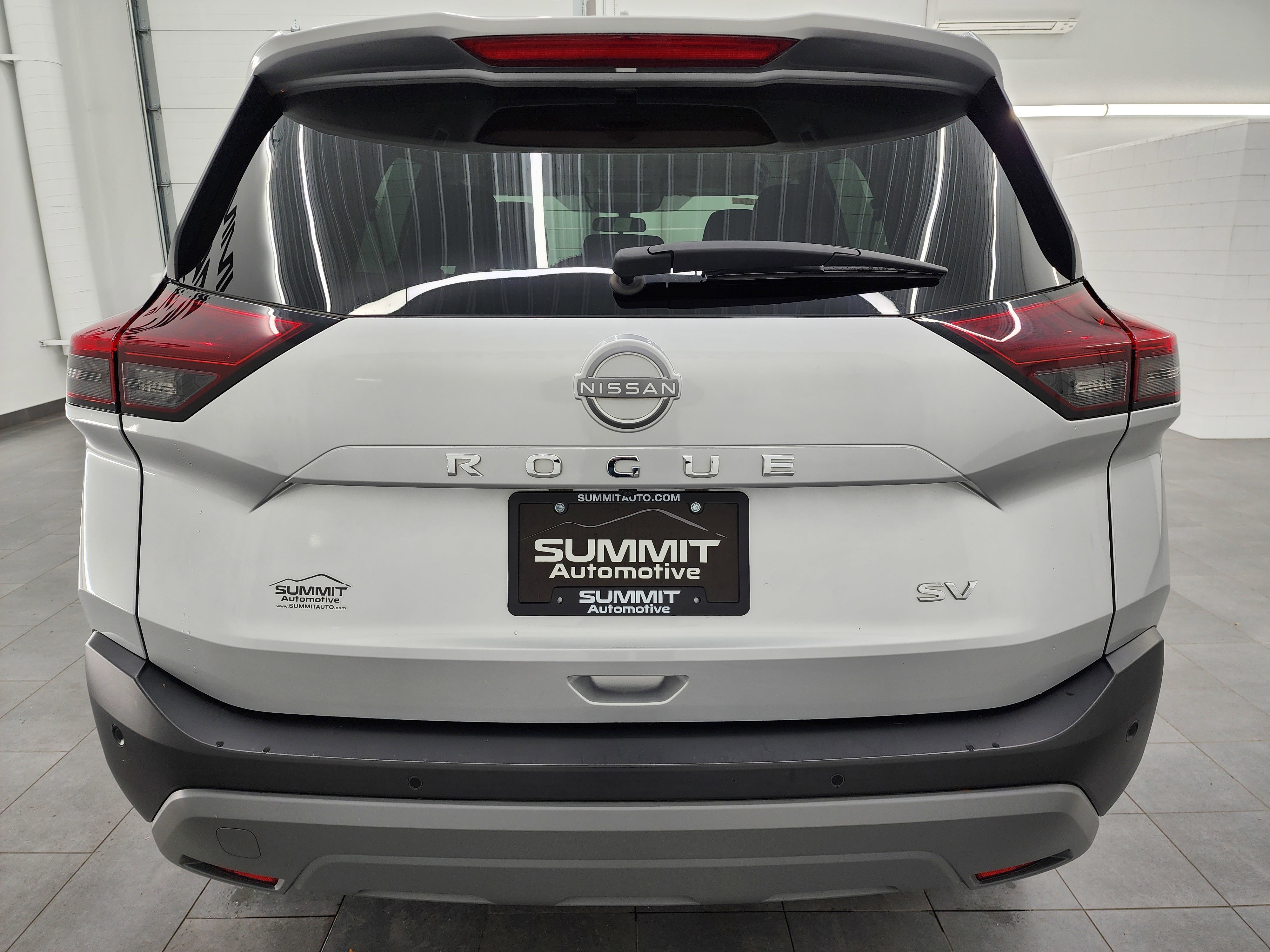 Used 2023 Nissan Rogue SV image 26