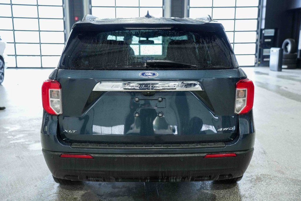 Used 2024 Ford Explorer XLT image 6