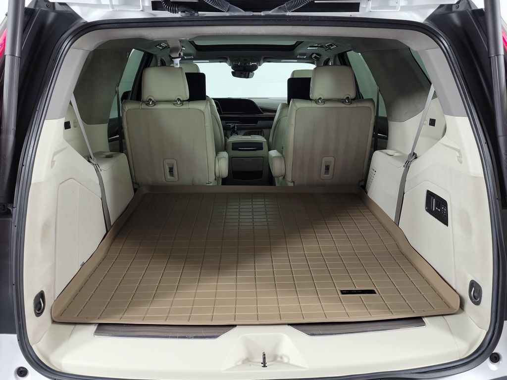 Certified 2024 Cadillac Escalade Sport Platinum RWD image 7