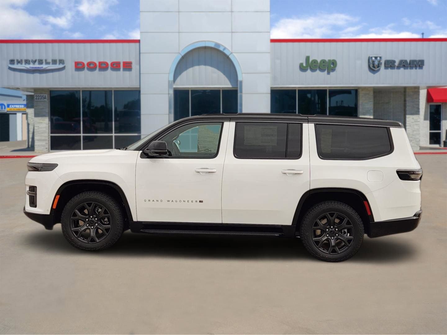 New 2026 Jeep Grand Wagoneer 4WD image 3