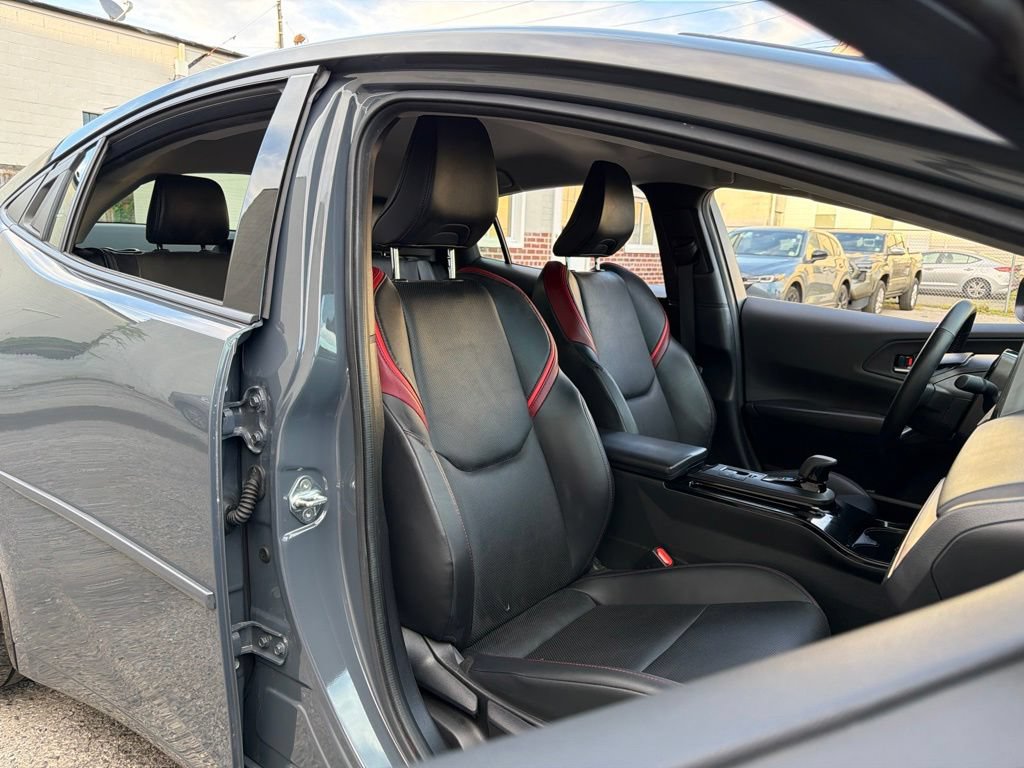 Used 2023 Toyota Prius Prime FWD image 13