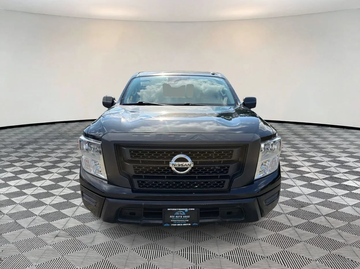 Used 2021 Nissan Titan S w/ S Utility Package AWD/4WD image 2