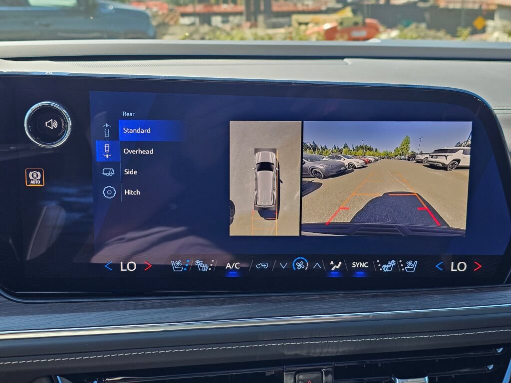 New 2026 Chevrolet Tahoe Premier AWD/4WD image 16