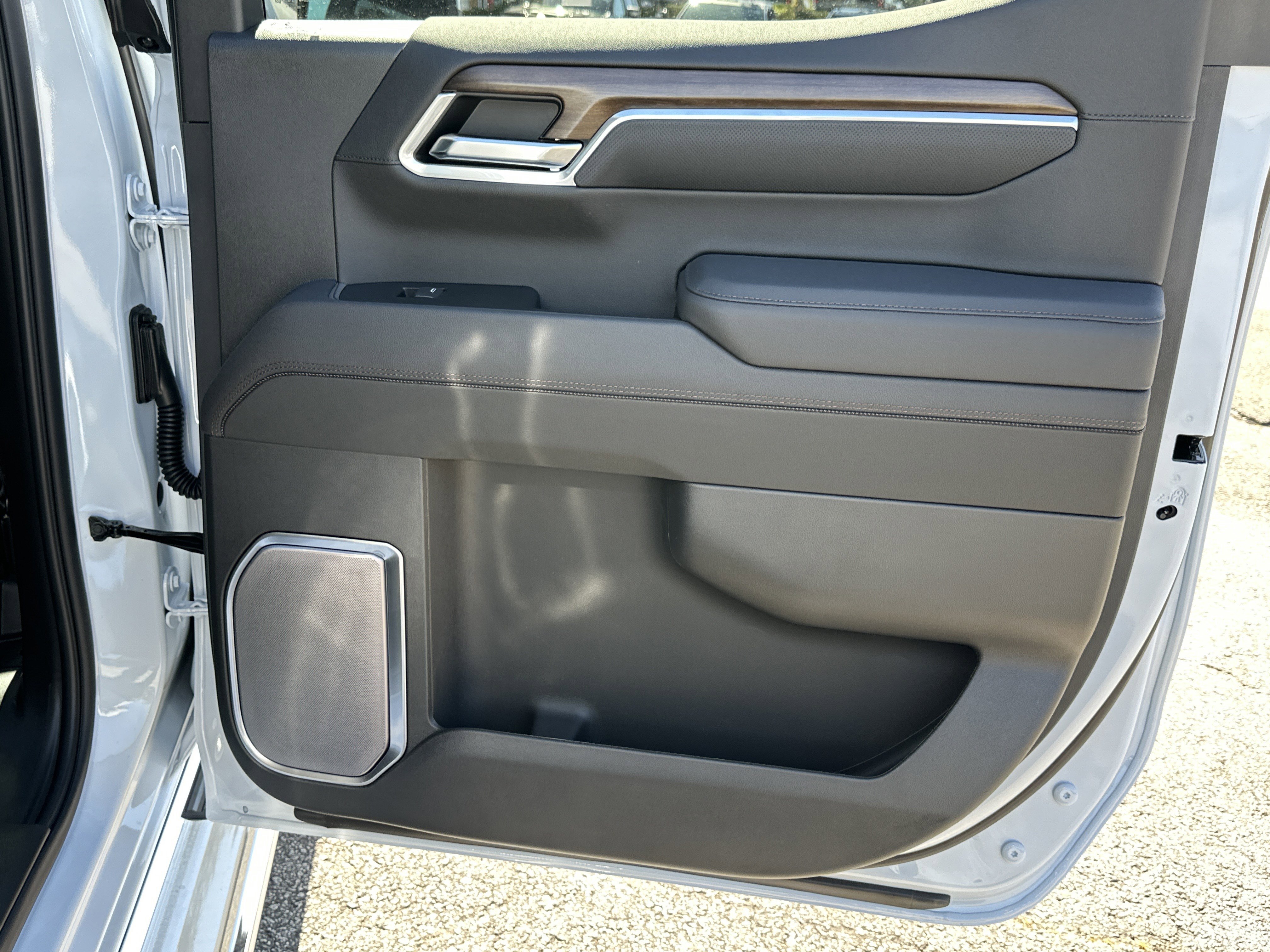 New 2026 Chevrolet Silverado 1500 High Country w/ High Country Premium Package image 16