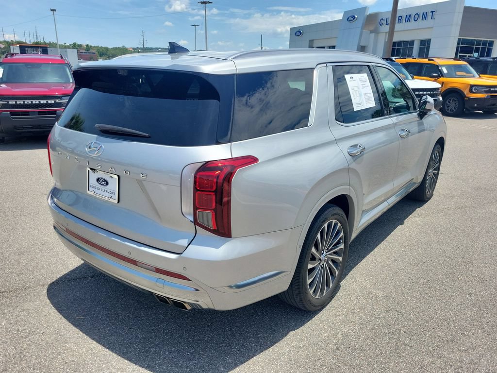 Used 2023 Hyundai Palisade Calligraphy FWD image 5
