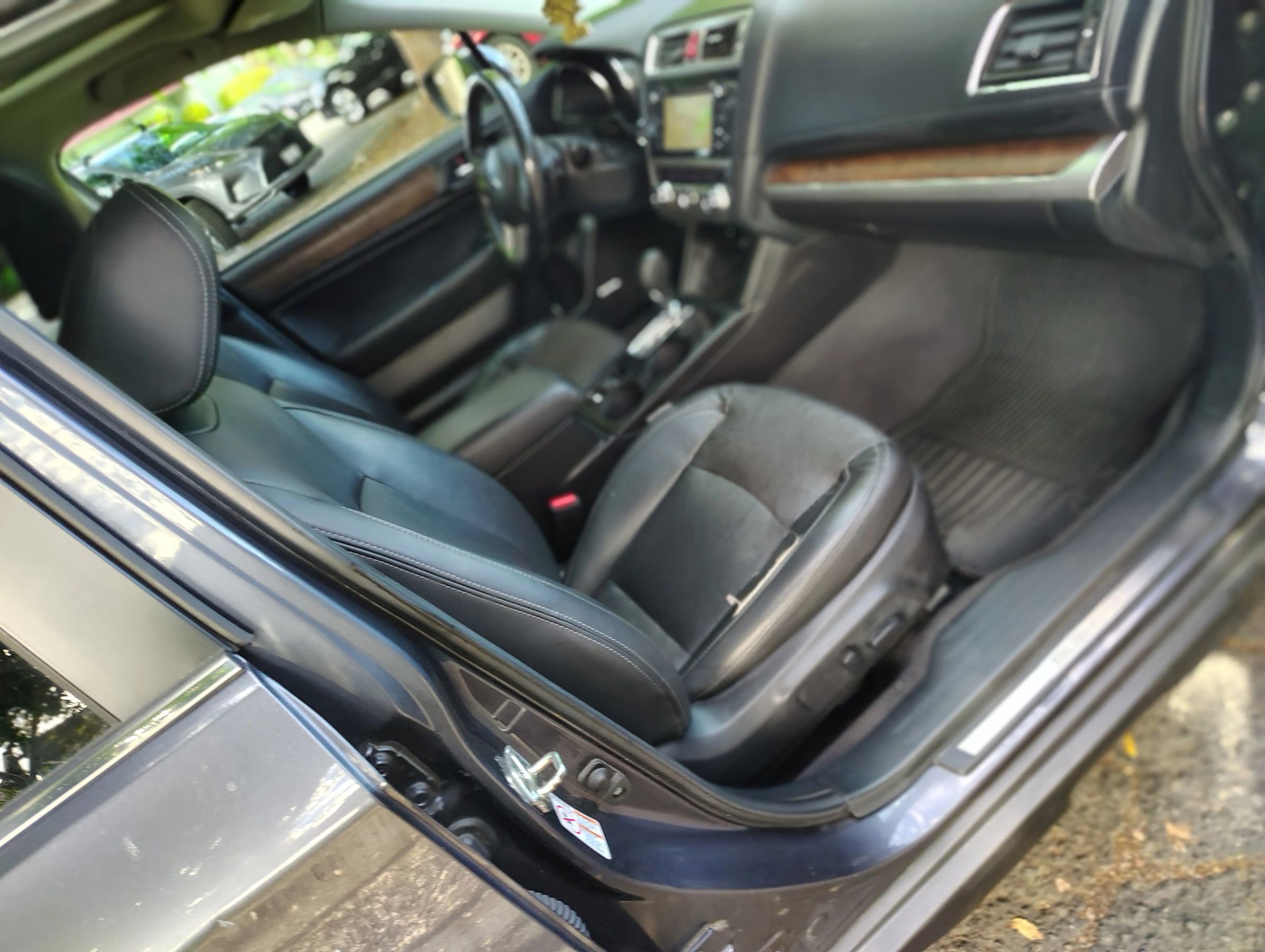 Used 2015 Subaru Outback 2.5i Limited AWD/4WD image 24