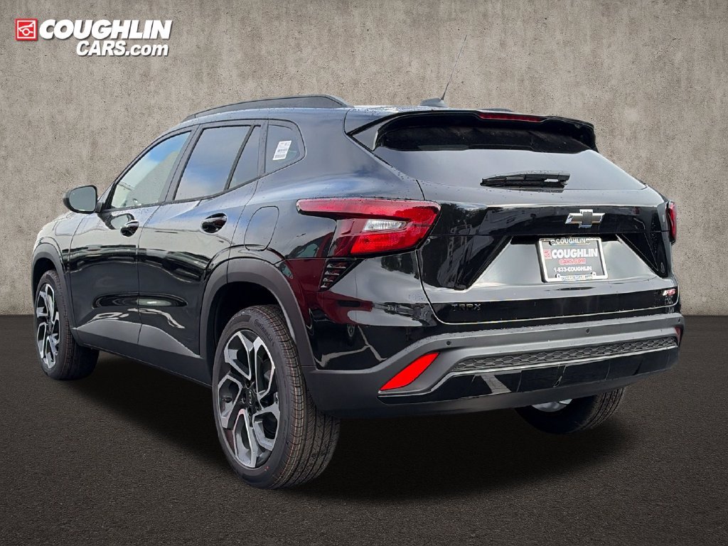 New 2026 Chevrolet Trax RS w/ Driver Confidence Package FWD image 5