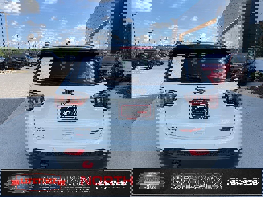 Used 2024 Jeep Compass Trailhawk image 19