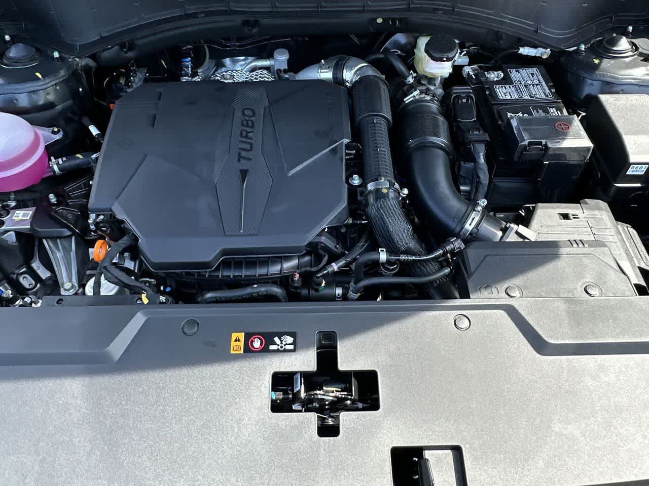 New 2025 Hyundai Santa Fe Calligraphy FWD image 12