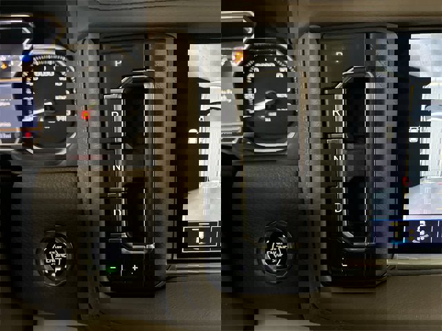 Certified 2021 GMC Yukon Denali image 16