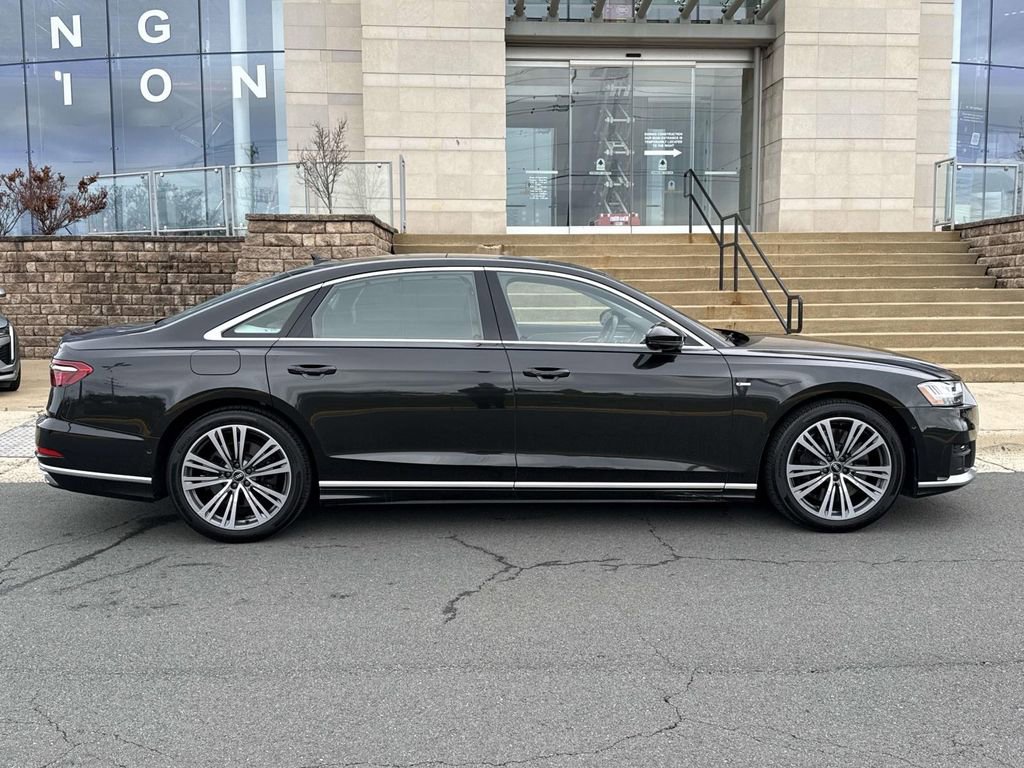 Used 2021 Audi A8 L 4.0T w/ Executive Plus Package image 4