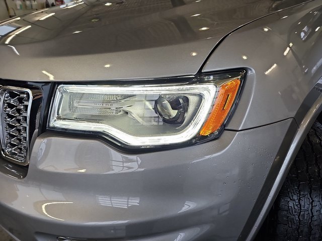Used 2020 Jeep Grand Cherokee Overland image 31