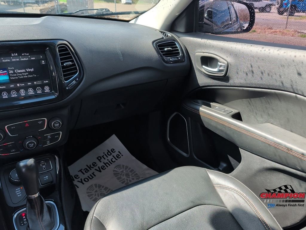 Used 2020 Jeep Compass Limited image 25
