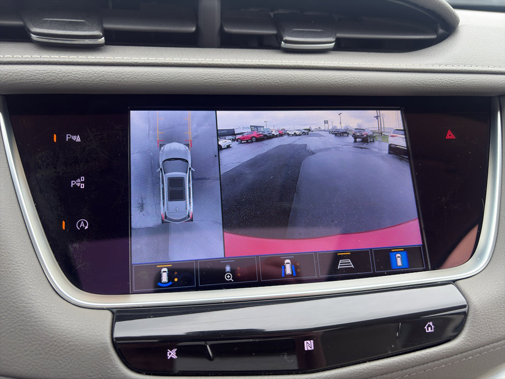 Used 2021 Cadillac XT5 Premium Luxury image 28