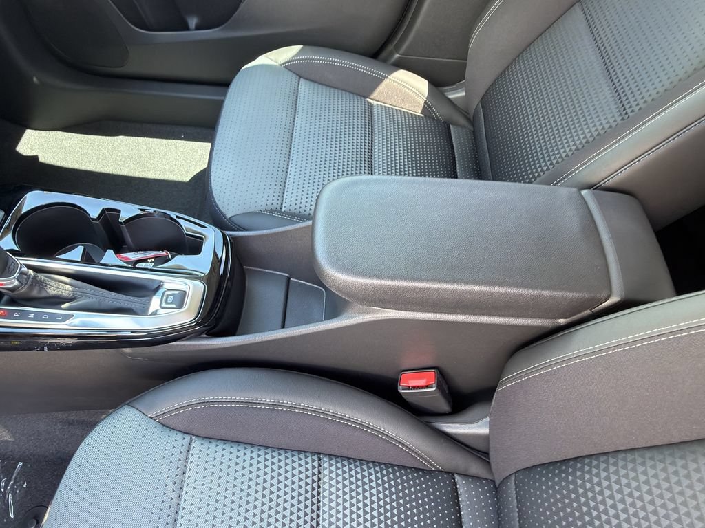 New 2026 Chevrolet Trax LT w/ Driver Confidence Package FWD image 21